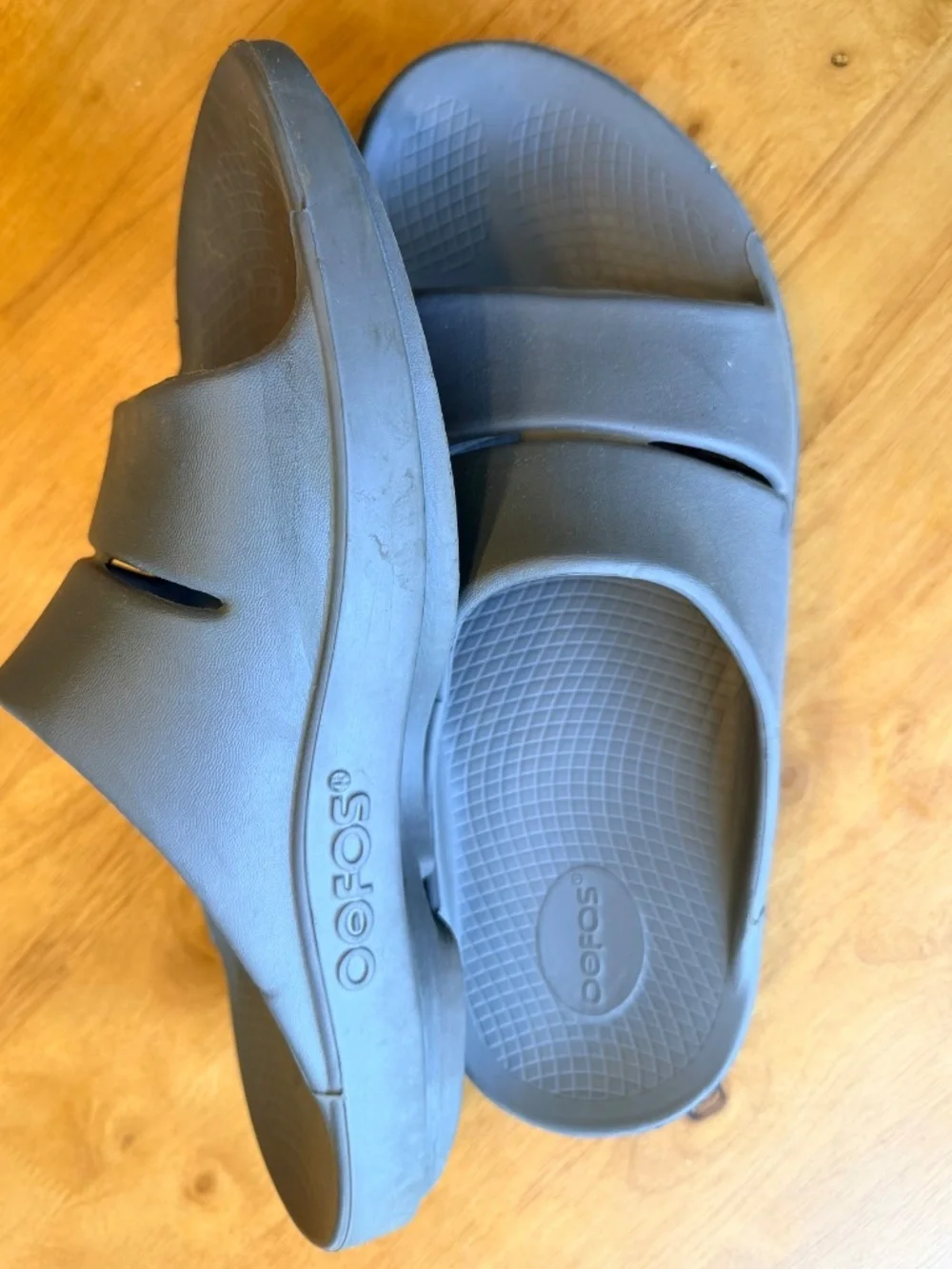 Oofos OOahh Sport Recovery Slides Mens 12 Gray Slate Sandals EU 45